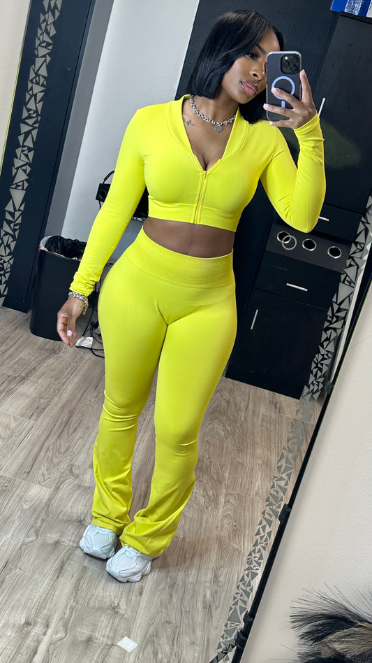 PRE-ORDER “So Velvet “ Yellow Seamless Set