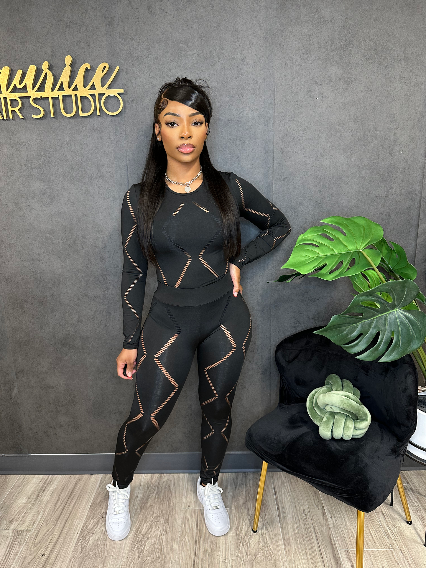 “MAKE IT HAPPEN” BLACK SET